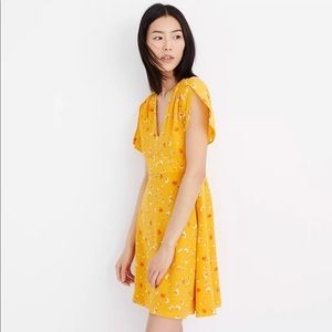 Madewell Silk Yellow Belladonna Dress in Painted Carnations